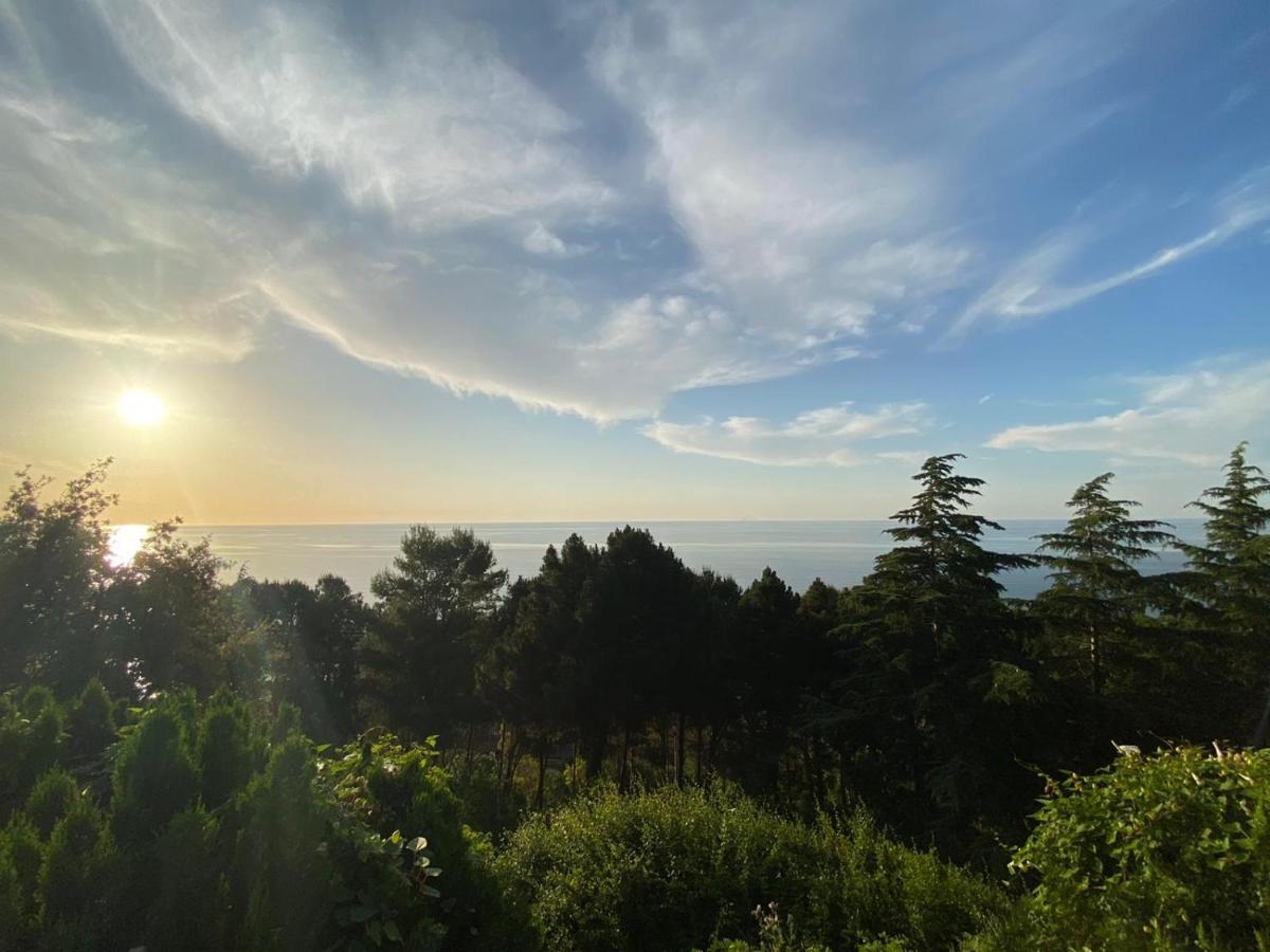 Villetta Sul Mare แอคเควโดลชิ ภายนอก รูปภาพ