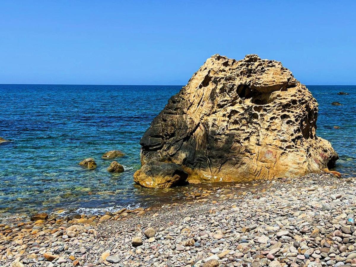 Villetta Sul Mare แอคเควโดลชิ ภายนอก รูปภาพ