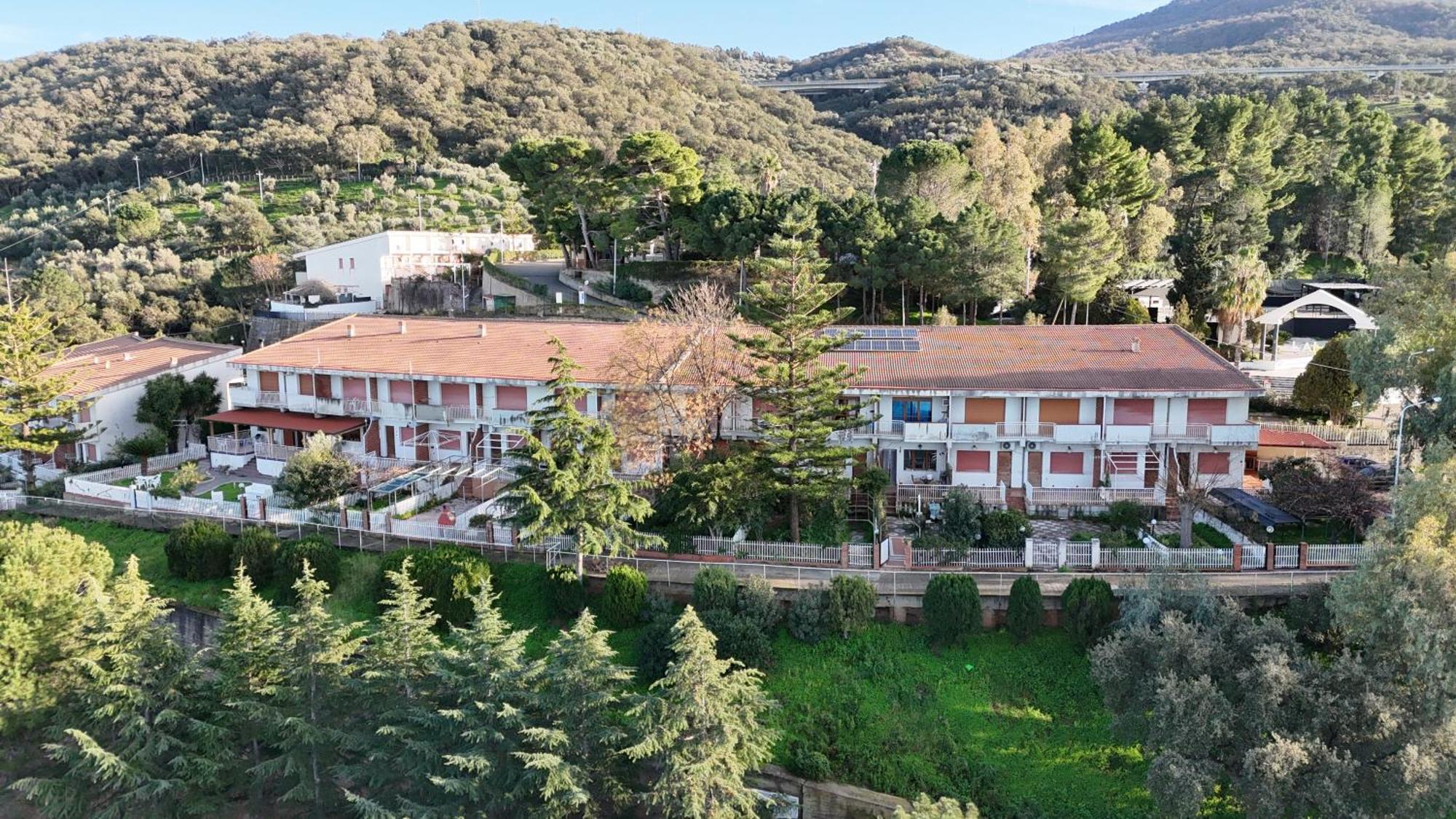 Villetta Sul Mare แอคเควโดลชิ ภายนอก รูปภาพ